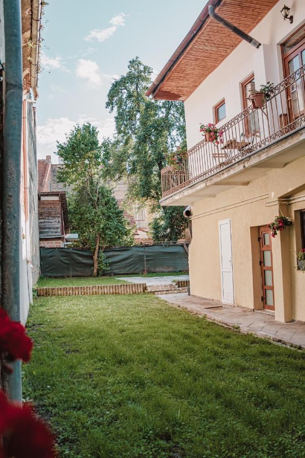 Central Garden Apartments Braszów Zewnętrze zdjęcie