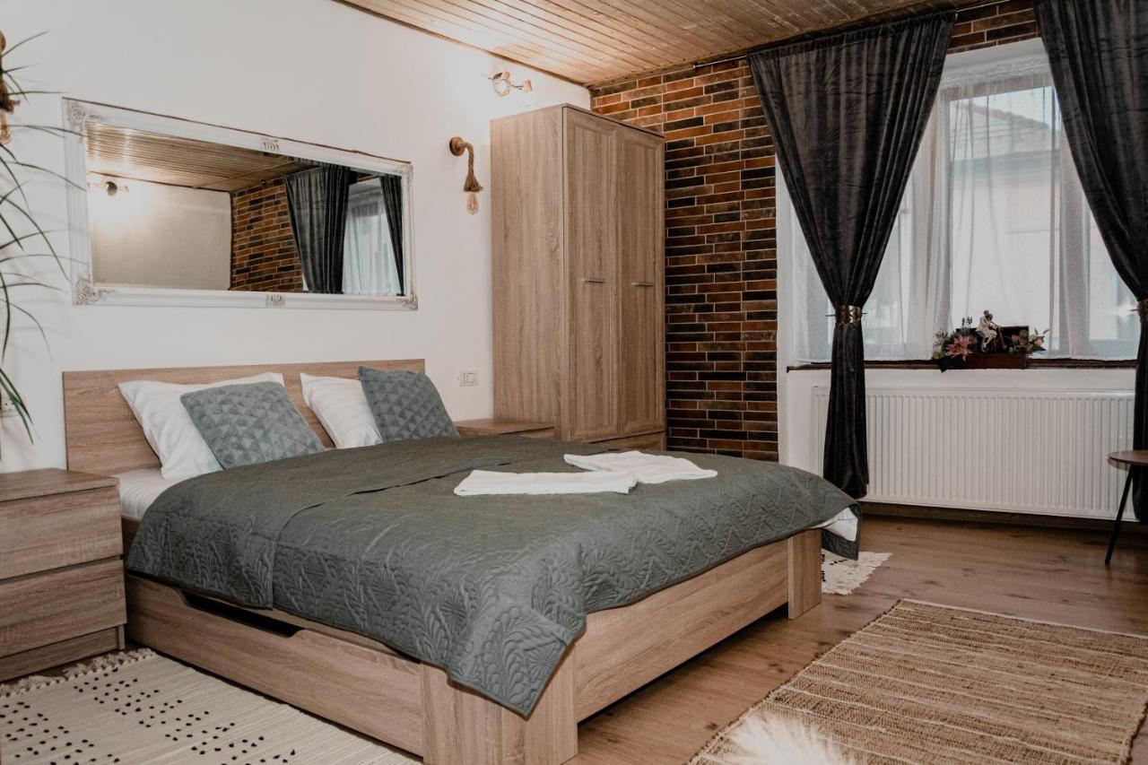 Central Garden Apartments Braszów Zewnętrze zdjęcie