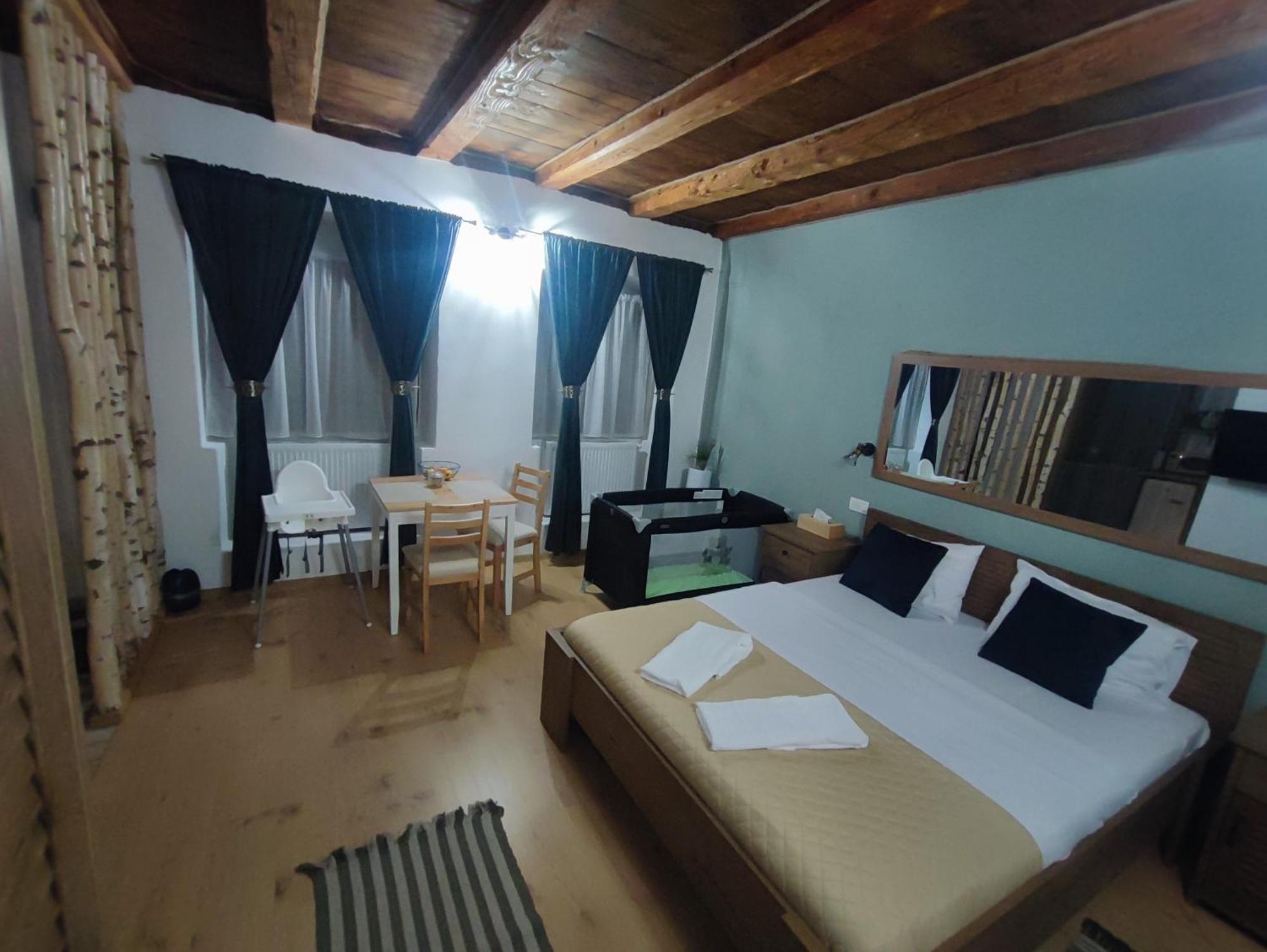 Central Garden Apartments Braszów Zewnętrze zdjęcie